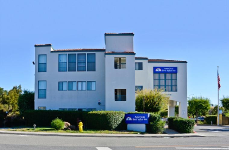 America'S Best Value Inn Of โนวาโต ภายนอก รูปภาพ
